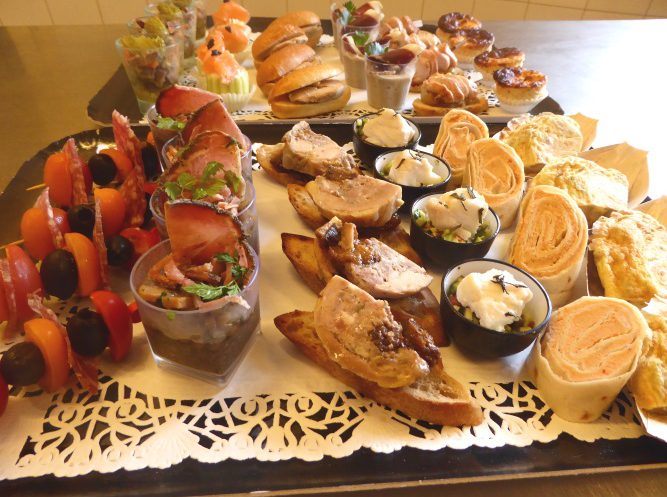 PLATEAU TRAITEUR ENTREPRISE AUBERGE DU MOULIN 3